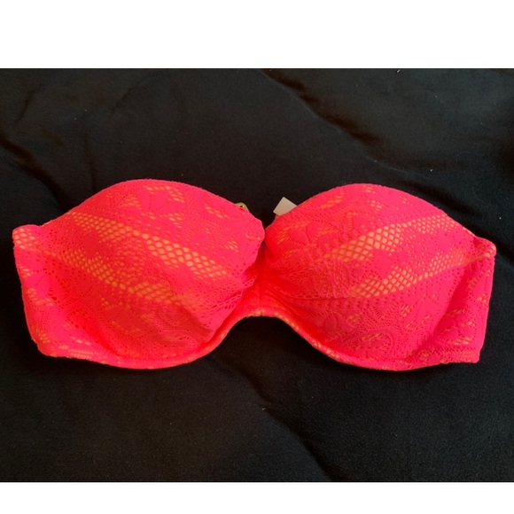 Victoria's Secret Other - Strapless bathing suit top